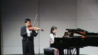 音研所所長讚賞 新唐人小提琴大賽