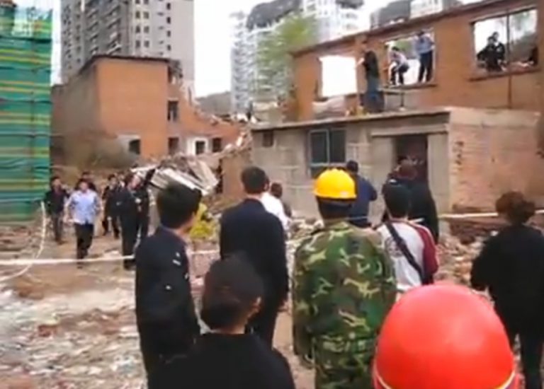 警匪暴力強拆(視頻)