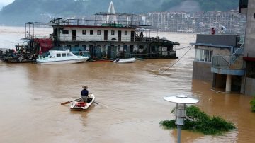 洪水滑坡中國近90人喪生 致緬甸57死亡