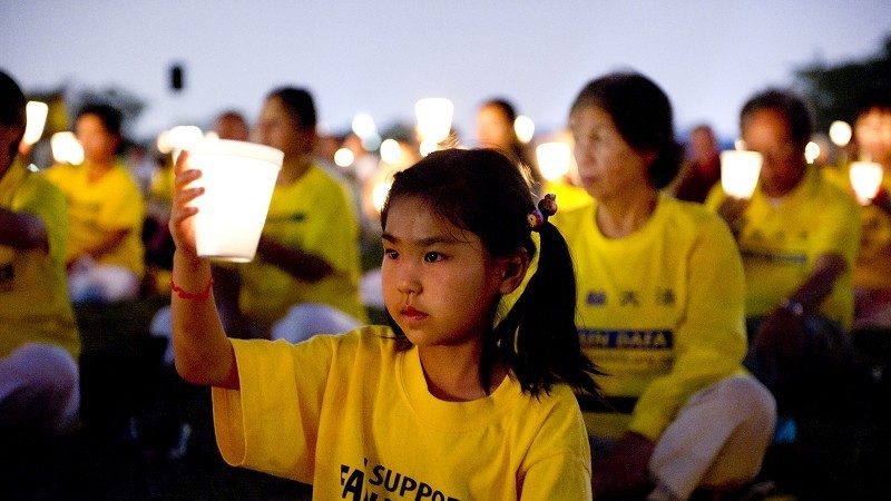 中国维权人士敬佩法轮功学员