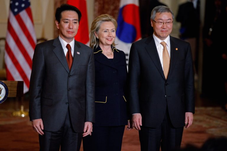 美日韓加強同盟  放棄依賴中共