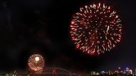 鐘聲響 煙火亮 全球各地迎新年