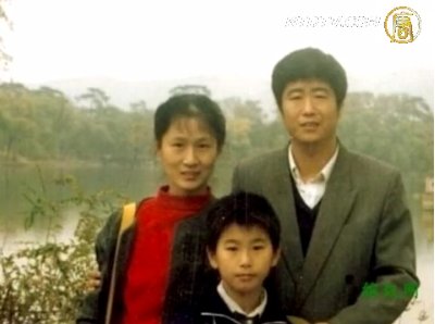 何德普帶傷出獄 誓言為民主奮鬥