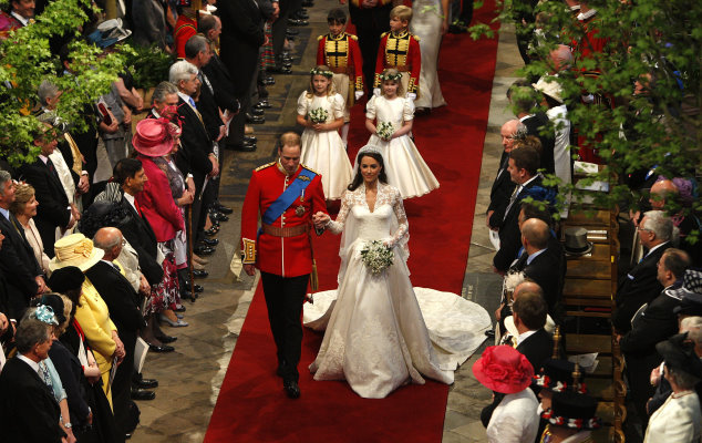 英國王子大婚 王室傳統影響力猶在