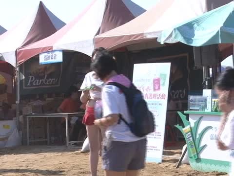 音樂祭灘客救護 水母螫勝過中暑