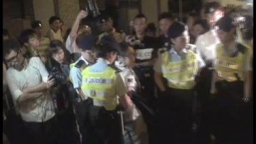 港记者被警方无理拘捕 记联表不满