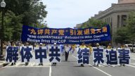 组图：法轮功学员华府反迫害大游行