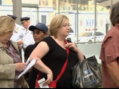 美國國家911紀念館對公眾開放