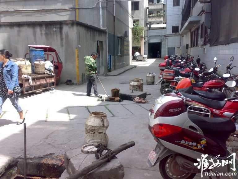 劉逸明：有毒食品氾濫下的「幸福」中國