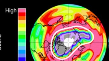 北极臭氧层首现大洞  5个加州大