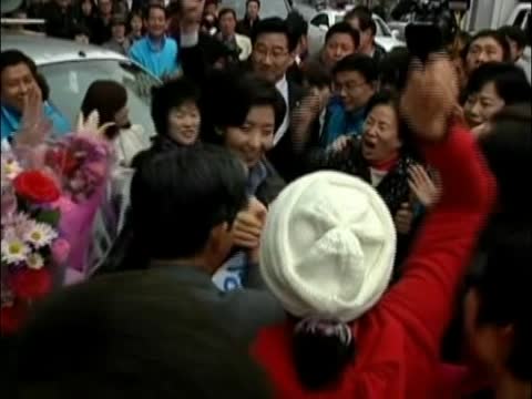 首爾新市長與駐韓外國記者舉行記者招待會