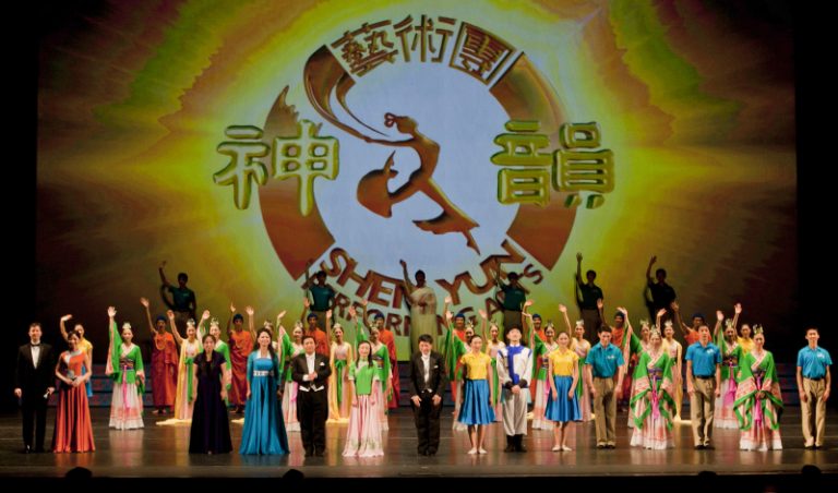 神韻巡演首場達拉斯啟幕 觀眾歎為觀止(組圖)