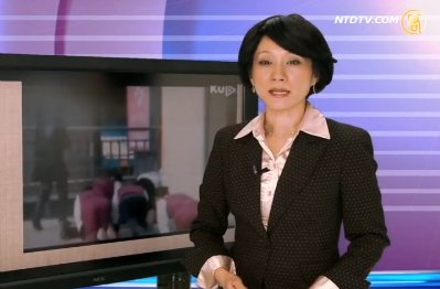 美容院女工被罰爬行 老闆說「自願」　