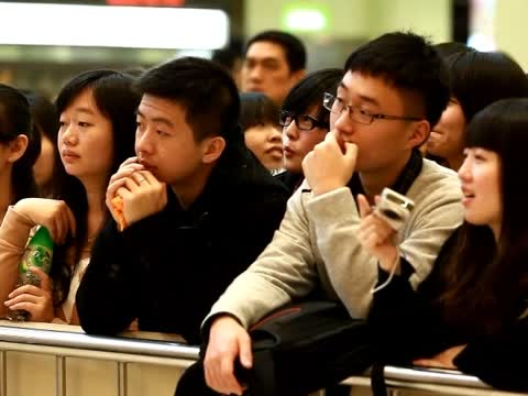 周渝民赴港 為《新天生一對》宣傳