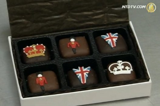 英公司推出皇家餅乾迎接女王大慶