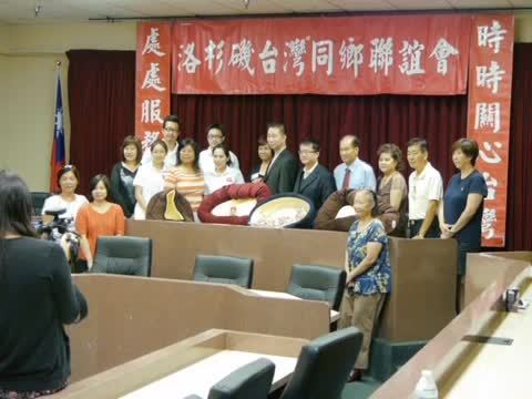 關懷流浪動物 旅美人士招募護犬大使