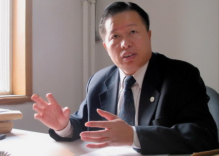 【禁聞】保駕迫害 沙雅獄方拒律師見高智晟