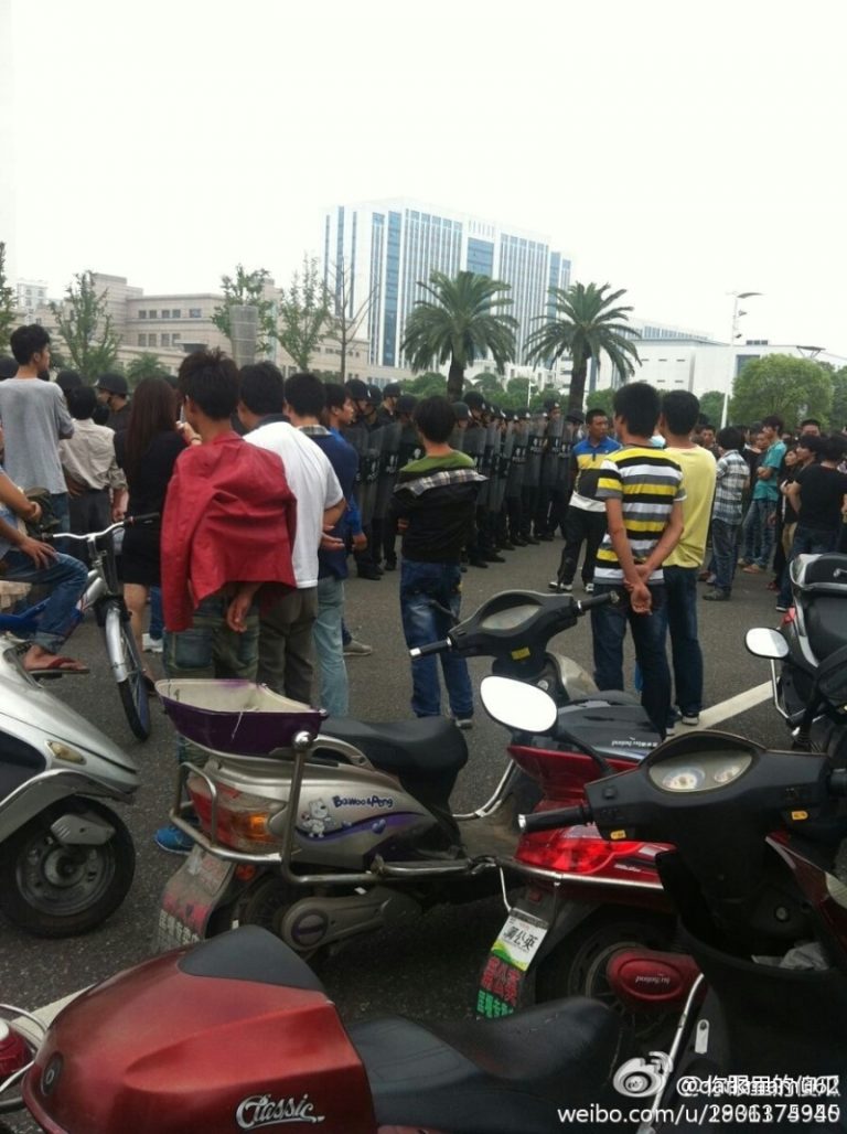 浙一農民工被殺特警出動維穩（組圖）