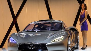 Infiniti亮相巴黎车展