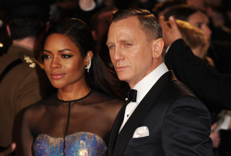 007系列電影「空降危機」 倫敦首映
