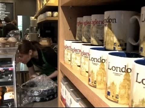 三年不付稅 星巴克受英議會調查
