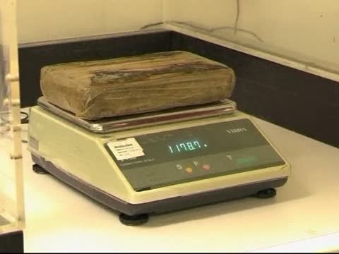 中國輸器械中藏毒品 澳破獲拘5人