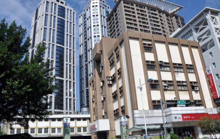 台酒板橋地上權  權利金12億