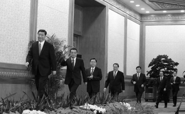 【微視頻】胡錦濤裸退 李源潮汪洋出局內幕