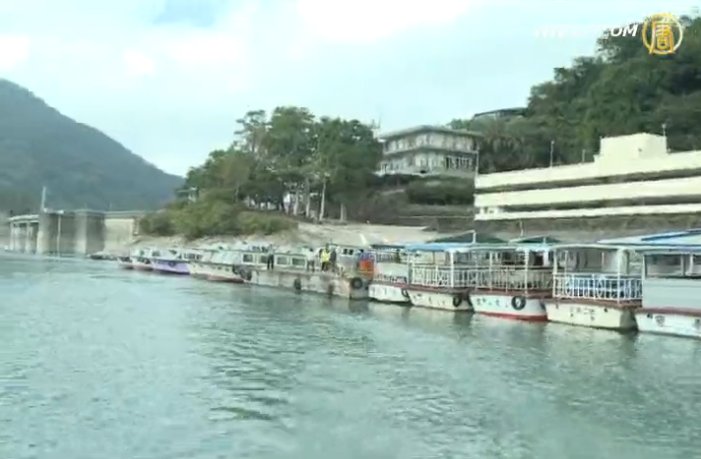 賞楓吃活魚 桃園石門觀光節