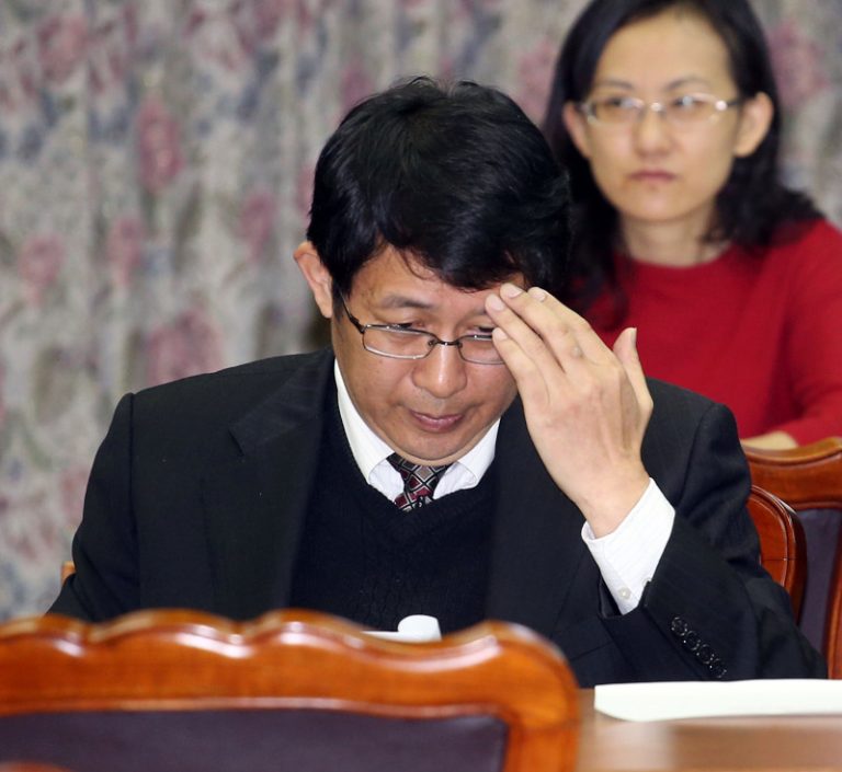 關心造成學生壓力  教長道歉