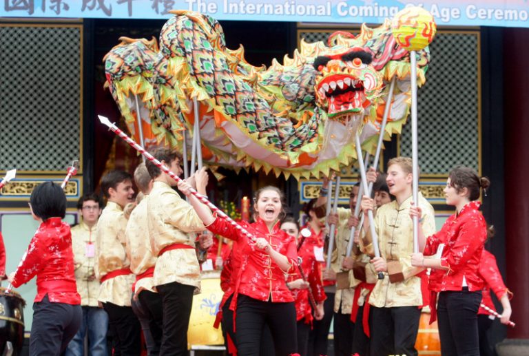 國際成年禮  19國青少年齊聚
