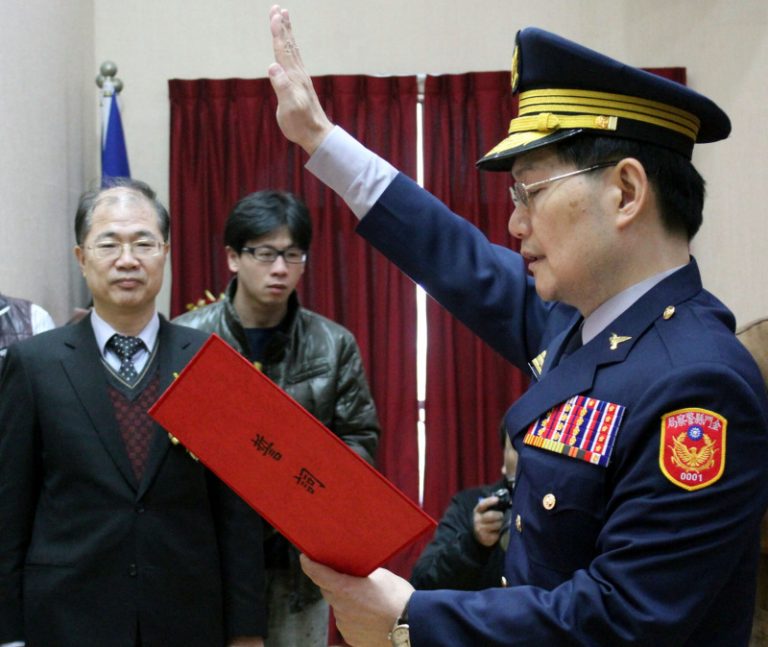 金門警局長交接 蔡耀坤上任
