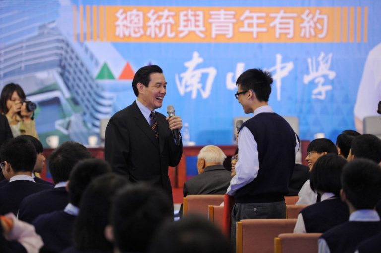 與高中生座談  馬英九談陸生政策