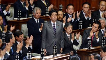 日国会票选过关  安倍再当首相