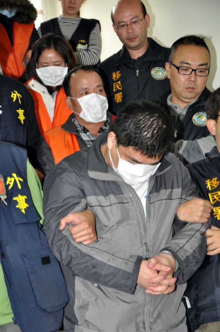 剝削女外勞賣淫  儲藏室站著睡
