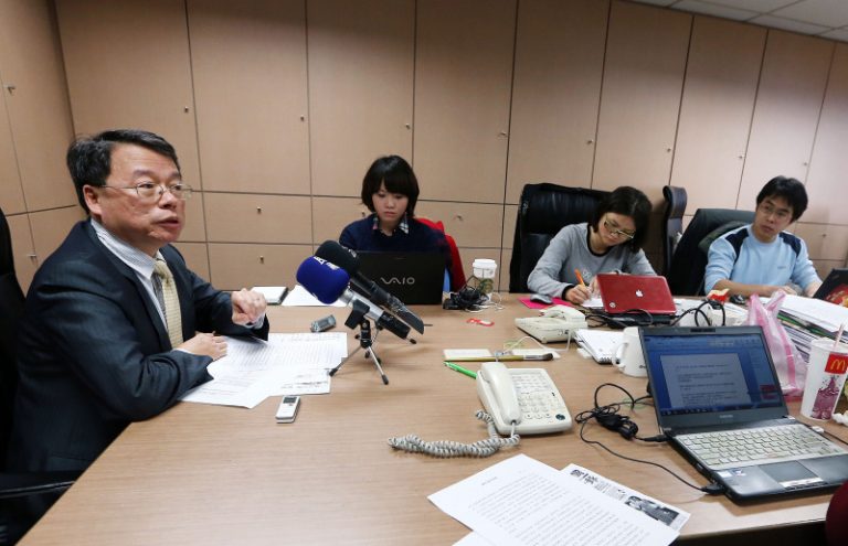 假發票報帳 10多名教授起訴