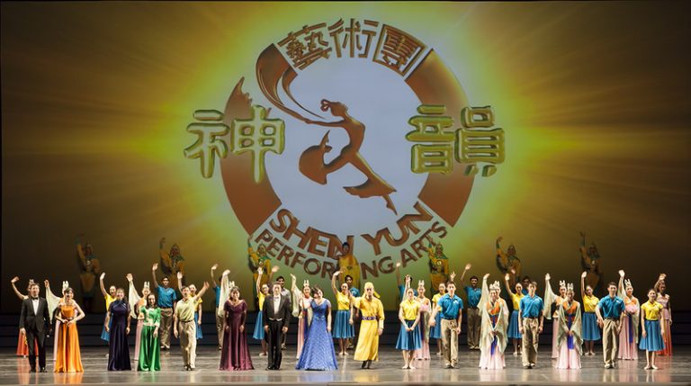 雙子城神韻首演滿場 觀眾感受希望