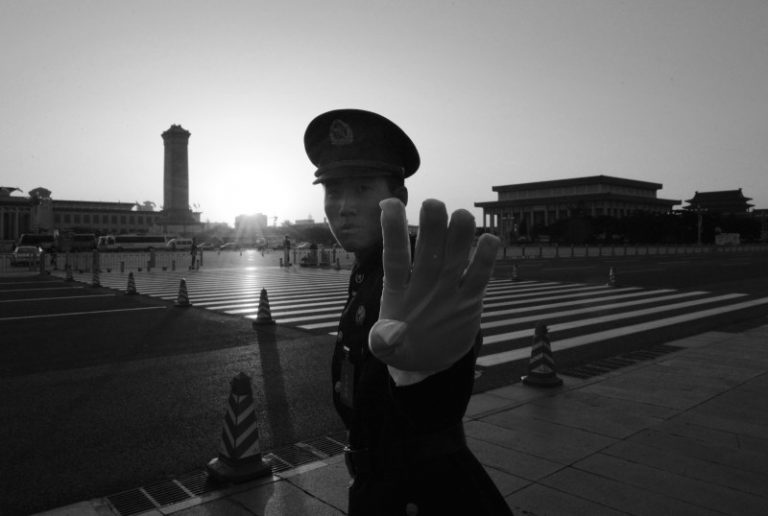 【禁聞】護貪官隱私？ 中共拘2500私家偵探