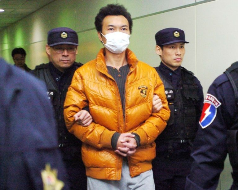 涉319槍案  唐守義押解返台