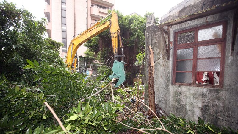 華光社區開拆  居民憂住屋結構