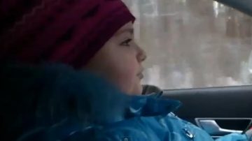 8歲女童開車 雪地飆速100公裡（視頻）