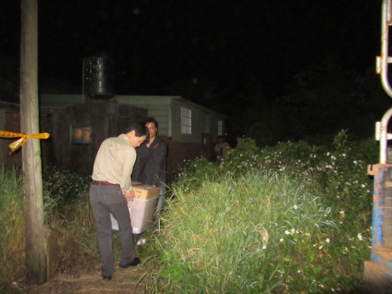 查毒誤闖民宅  屋主以為搶劫