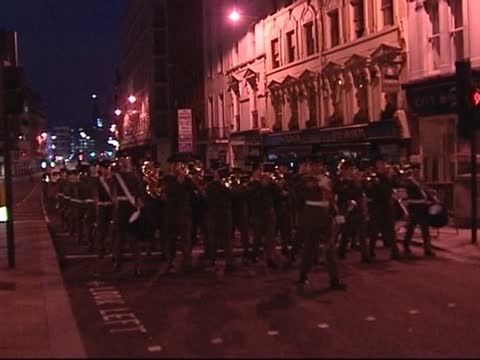 700英軍排練撒切爾夫人葬禮