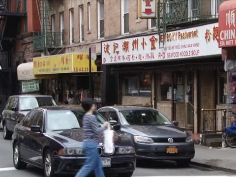 帶薪病假法案通過 華埠反對聲浪高