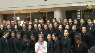 舞蹈教师率学生观神韵 身心受益良多
