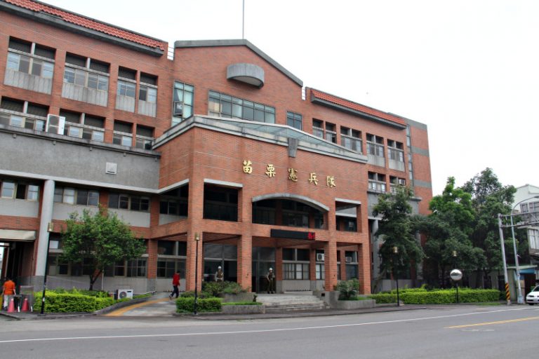 苗栗憲兵墜樓  下肢恐癱瘓