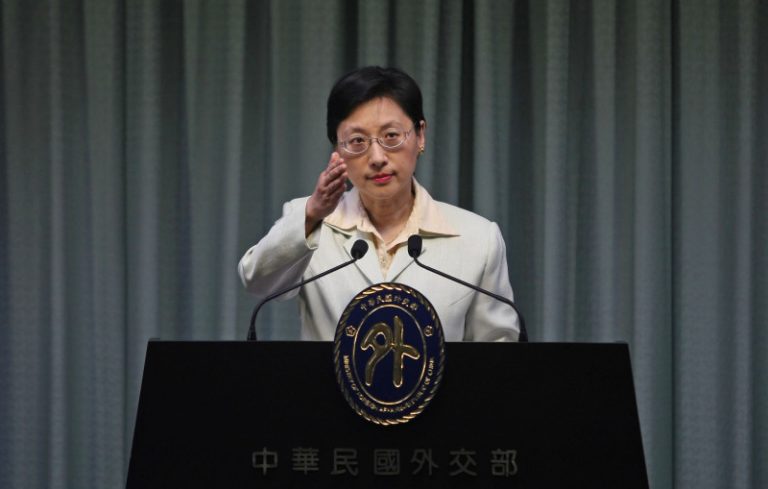 菲特使授權不足 台外交部拒接見
