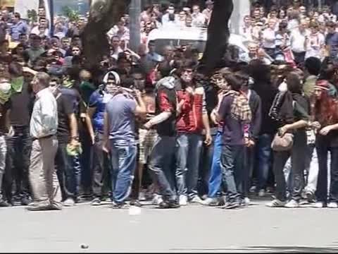 土耳其恢復平靜 當局指責人為操縱