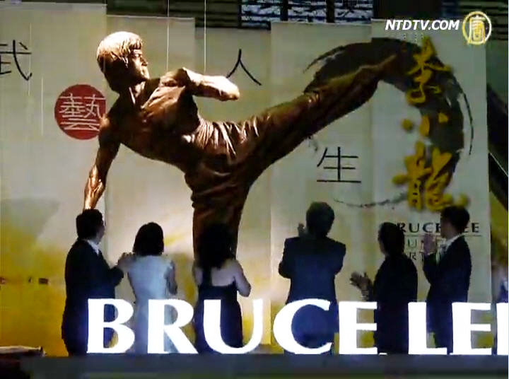 紀念李小龍四十週年 港展六百文物