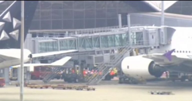 泰航客機降落遇亂流 逾50傷